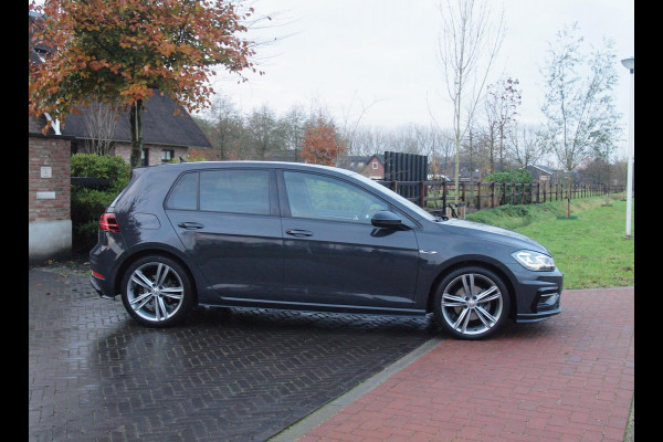Volkswagen Golf 1.4 TSI Highline Business R | Camera | Apple Carplay | Cruise Control | Virtual Cockpit |