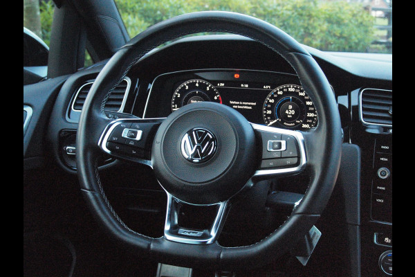 Volkswagen Golf 1.4 TSI Highline Business R | Camera | Apple Carplay | Cruise Control | Virtual Cockpit |