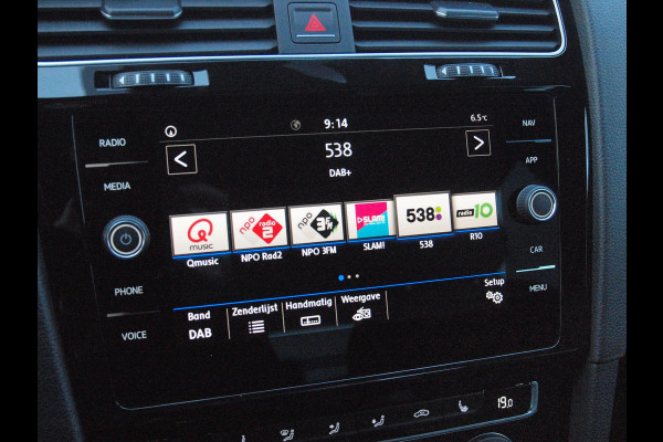 Volkswagen Golf 1.4 TSI Highline Business R | Camera | Apple Carplay | Cruise Control | Virtual Cockpit |