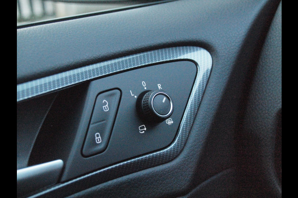 Volkswagen Golf 1.4 TSI Highline Business R | Camera | Apple Carplay | Cruise Control | Virtual Cockpit |