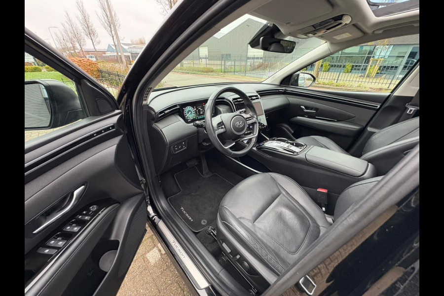 Hyundai Tucson 1.6 T-GDI PHEV Premium Sky 4WD LEER TREKHAAK PANO