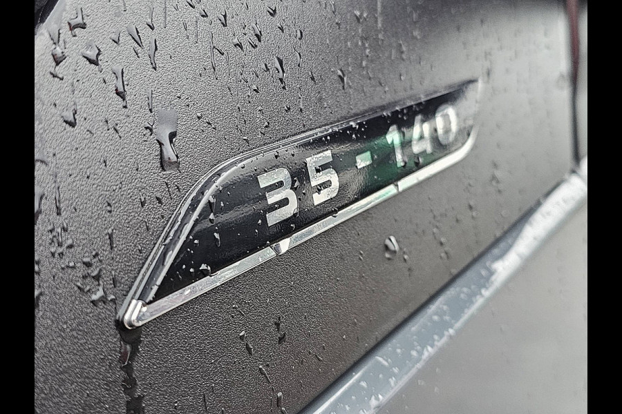 Iveco Daily 35S14V 2.3 L2H2 LAADLIFT in laadruimte EURO6 trekhaak 3500 kg