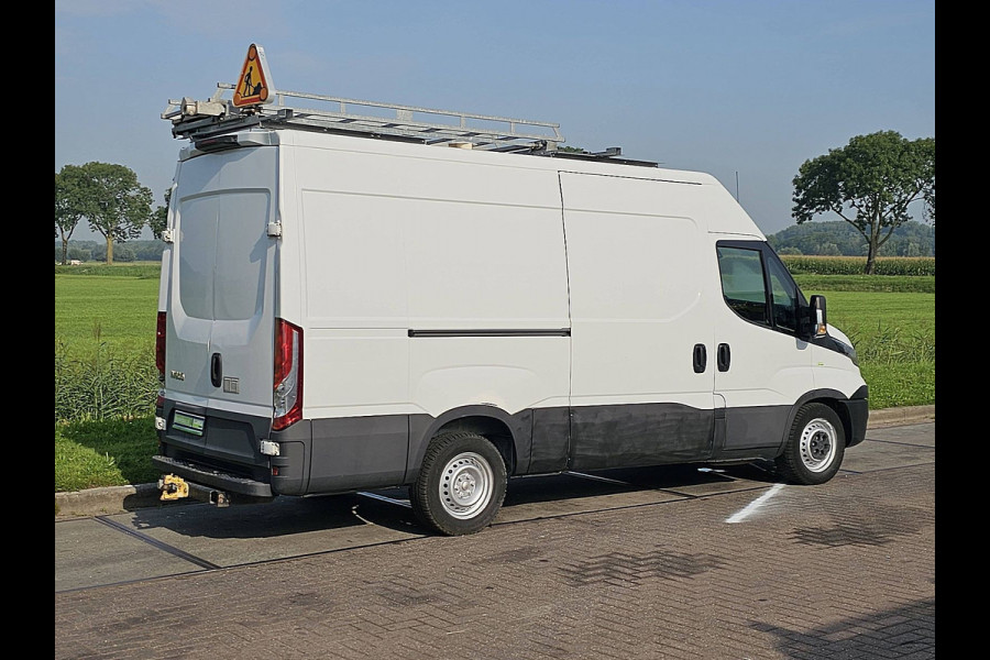 Iveco Daily 35S14 L2H2 Imperiaal Euro6 3.5T-Trekhaak!