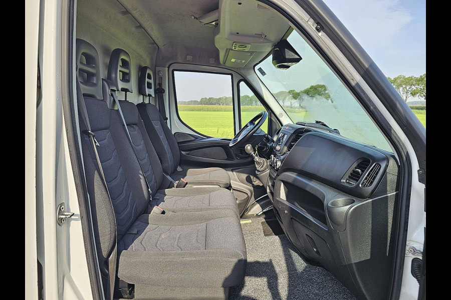 Iveco Daily 35S14 L2H2 Imperiaal Euro6 3.5T-Trekhaak!