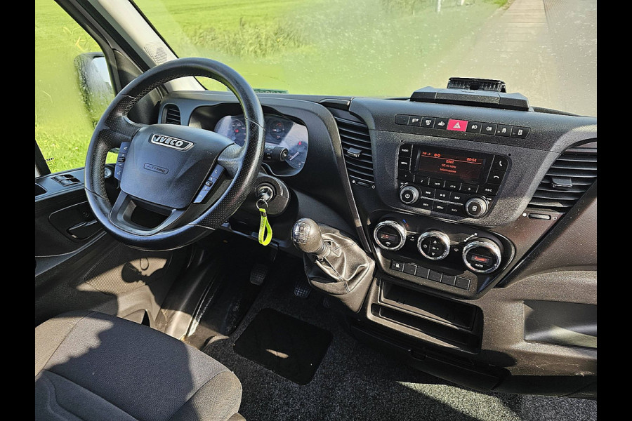 Iveco Daily 35S14 L2H2 Imperiaal Euro6 3.5T-Trekhaak!