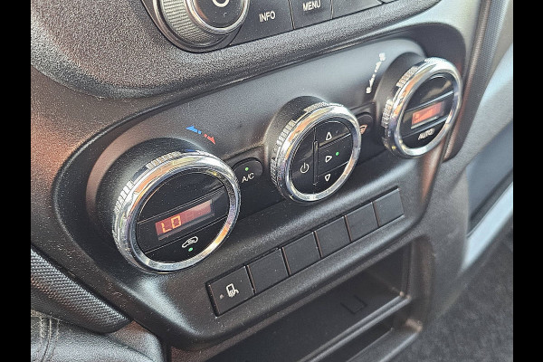 Iveco Daily 35S14 L2H2 Imperiaal Euro6 3.5T-Trekhaak!