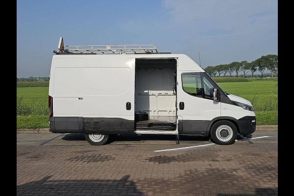 Iveco Daily 35S14 L2H2 Imperiaal Euro6 3.5T-Trekhaak!
