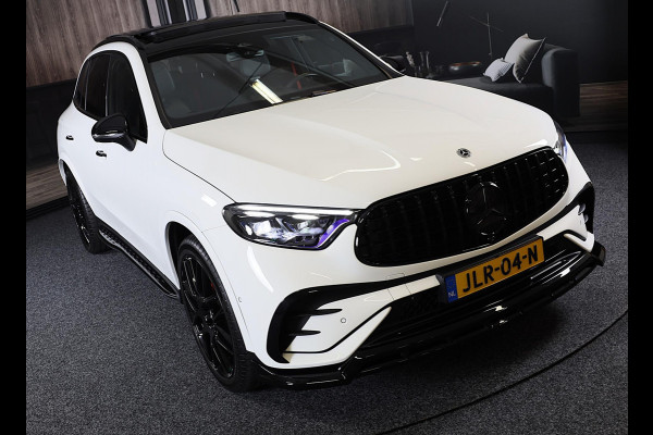 Mercedes-Benz GLC 300e 4MATIC AMG 63 Look / Massage / Head Up / Memory / Open Pano / 360 Camera / Acc / Trekhaak / Led / 20