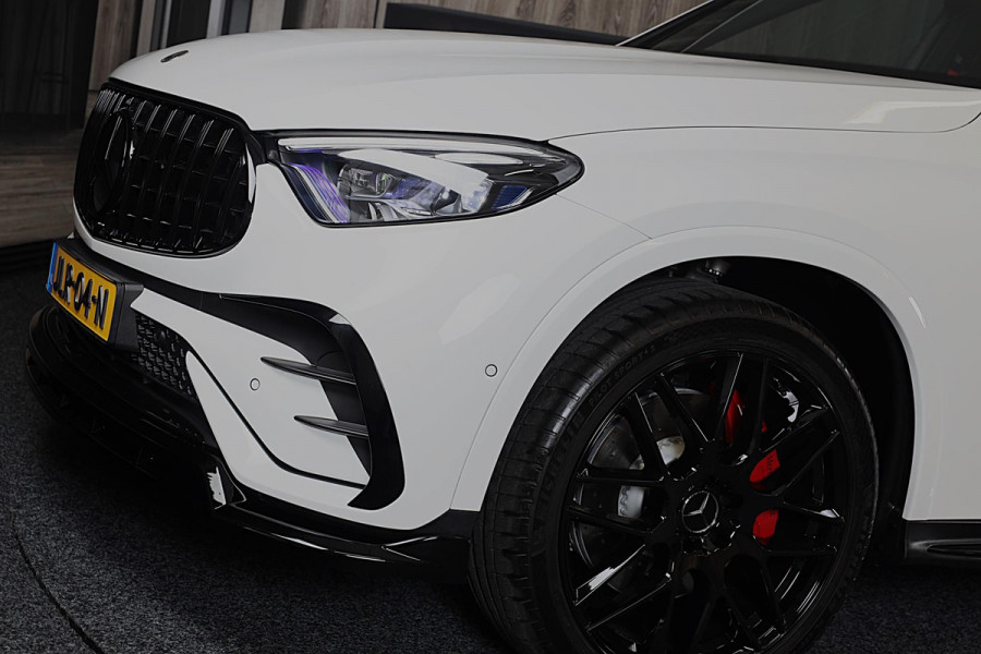 Mercedes-Benz GLC 300e 4MATIC AMG 63 Look / Massage / Head Up / Memory / Open Pano / 360 Camera / Acc / Trekhaak / Led / 20