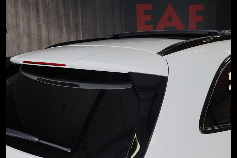 Mercedes-Benz GLC 300e 4MATIC AMG 63 Look / Massage / Head Up / Memory / Open Pano / 360 Camera / Acc / Trekhaak / Led / 20