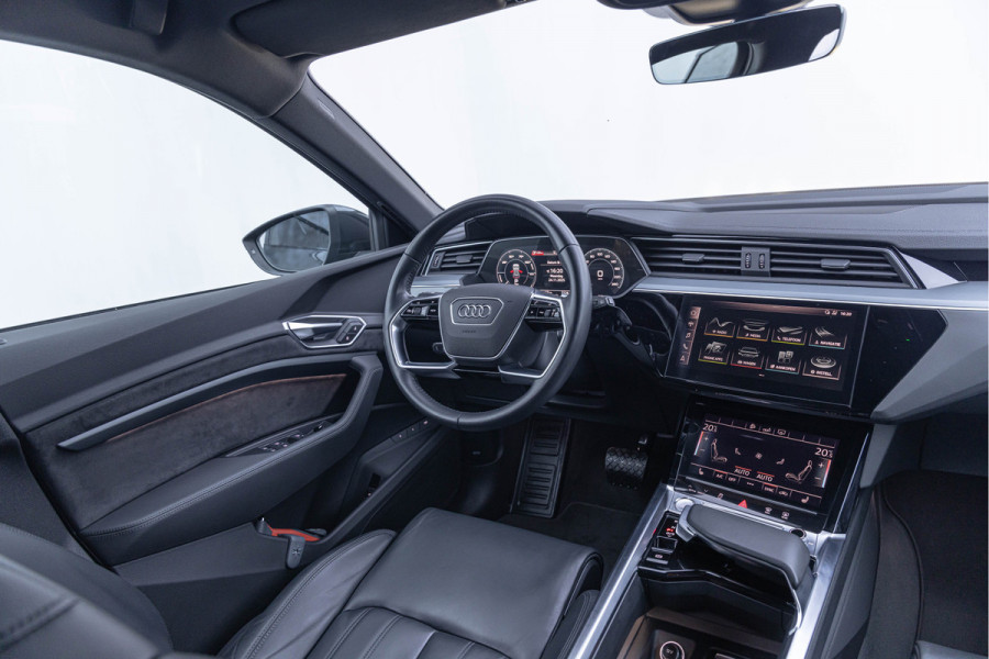 Audi e-tron 55 Quattro 408pk Trekhaak ACC Contourstoelen Luchtv.