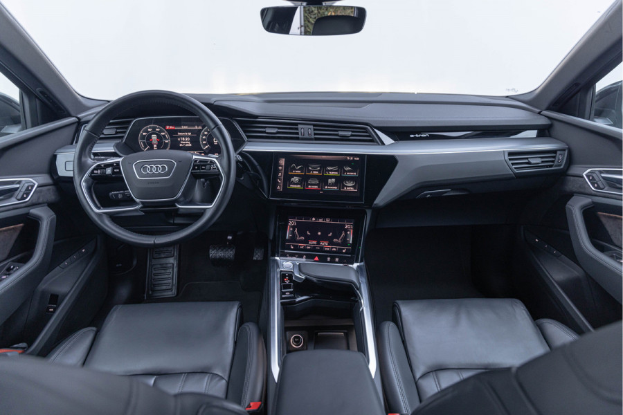 Audi e-tron 55 Quattro 408pk Trekhaak ACC Contourstoelen Luchtv.