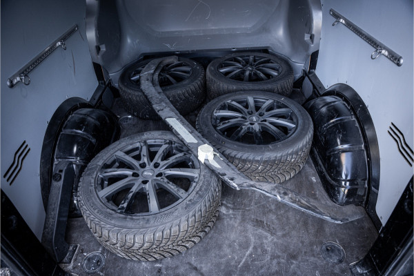 Volkswagen Transporter 2.0 TDI L2H1 30 DC Bulli 150pk Automaat ** Leder ** JB Edition **