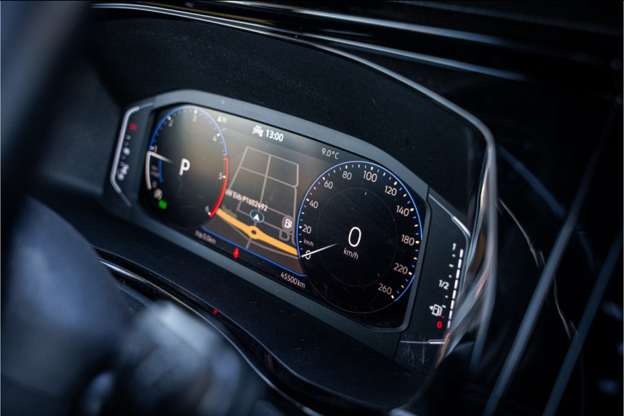 Volkswagen Transporter 2.0 TDI L2H1 30 DC Bulli 150pk Automaat ** Leder ** JB Edition **