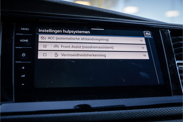 Volkswagen Transporter 2.0 TDI L2H1 30 DC Bulli 150pk Automaat ** Leder ** JB Edition **