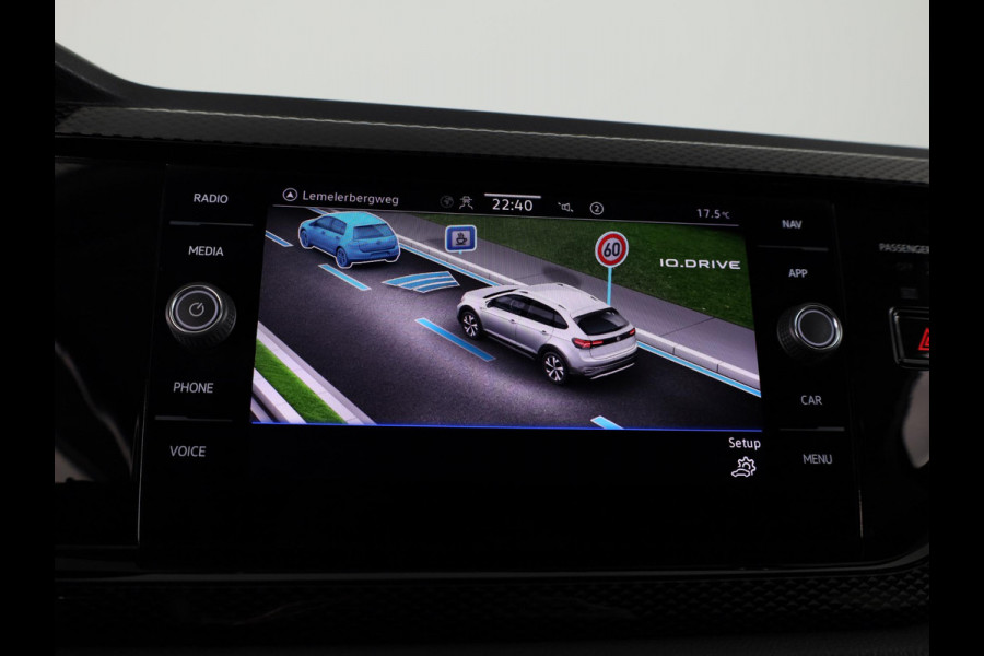 Volkswagen Taigo 1.0 TSI Life 110 pk Automaat (DSG) | Verlengde garantie | Navigatie | Parkeersensoren | Achteruitrijcamera | Stoelverwarming |