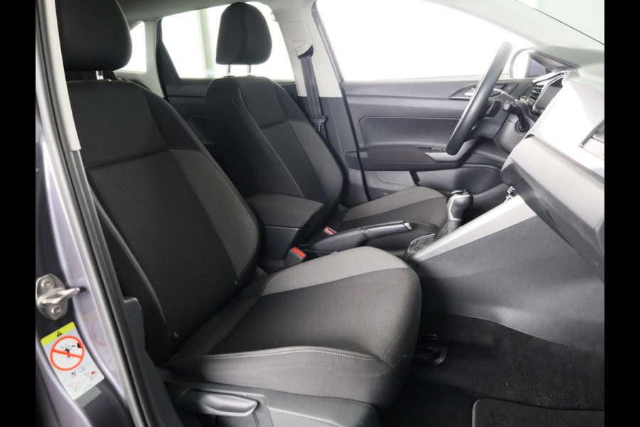 Volkswagen Taigo 1.0 TSI Life 110 pk Automaat (DSG) | Verlengde garantie | Navigatie | Parkeersensoren | Achteruitrijcamera | Stoelverwarming |