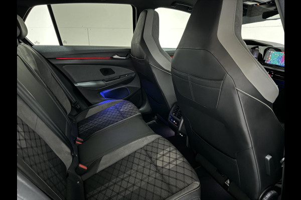 Volkswagen Golf 1.5 eTSI R-Line Pano Harman/Kardon Carplay Sfeer