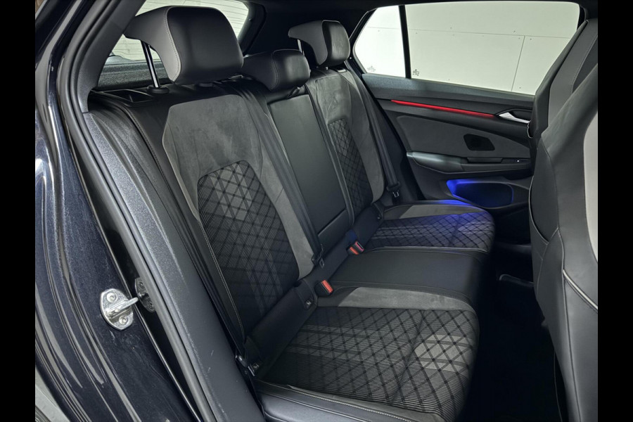 Volkswagen Golf 1.5 eTSI R-Line Pano Harman/Kardon Carplay Sfeer