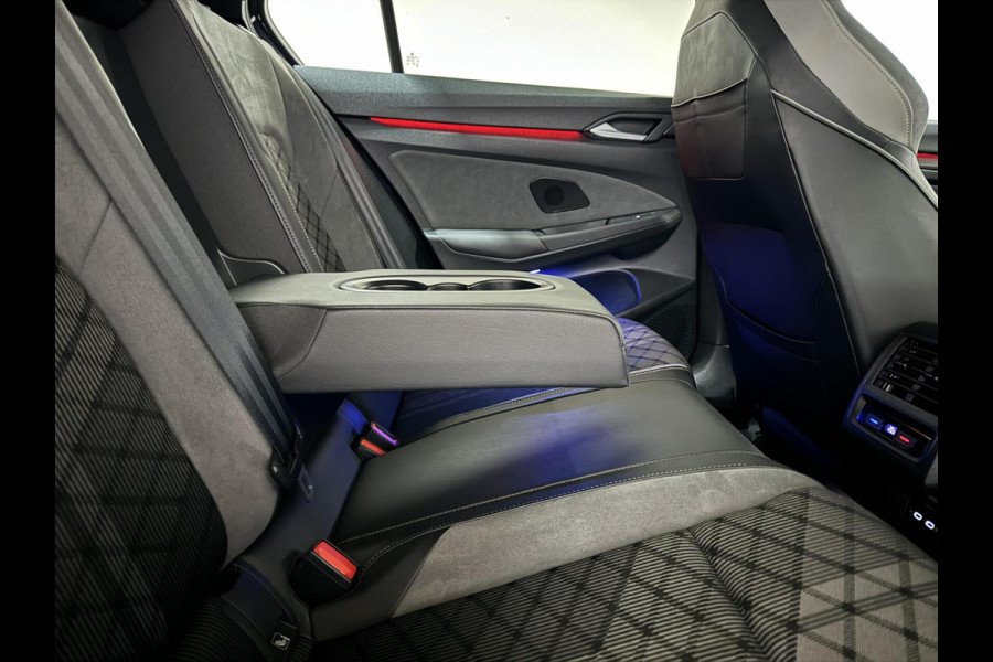 Volkswagen Golf 1.5 eTSI R-Line Pano Harman/Kardon Carplay Sfeer