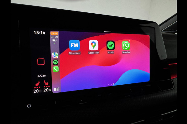 Volkswagen Golf 1.5 eTSI R-Line Pano Harman/Kardon Carplay Sfeer