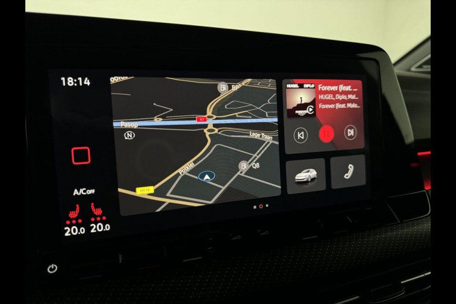 Volkswagen Golf 1.5 eTSI R-Line Pano Harman/Kardon Carplay Sfeer