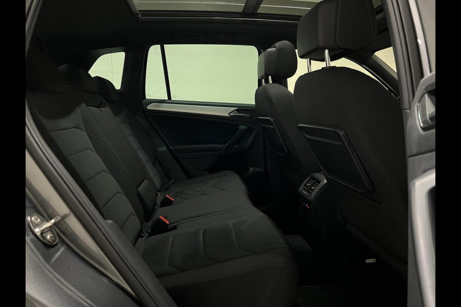 Volkswagen Tiguan 1.4 TSI R-Line Pano Virtual Massage Trekh. NAP