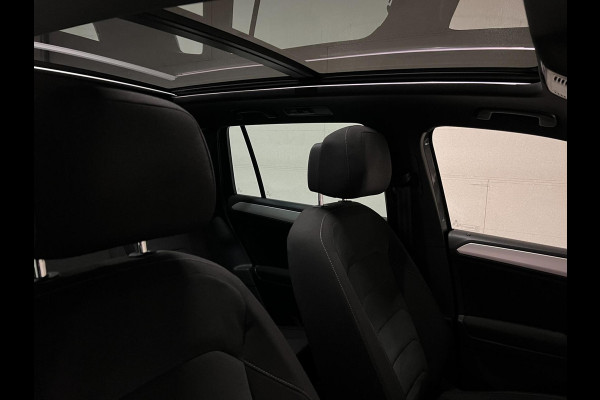 Volkswagen Tiguan 1.4 TSI R-Line Pano Virtual Massage Trekh. NAP