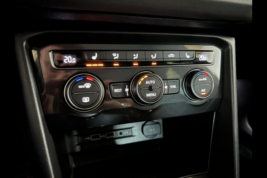 Volkswagen Tiguan 1.4 TSI R-Line Pano Virtual Massage Trekh. NAP