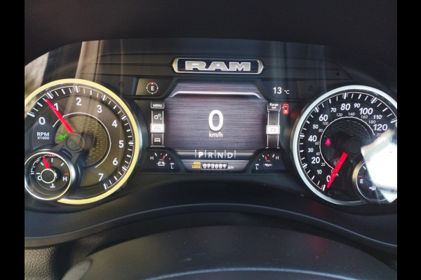 Dodge Ram 2500 6,4 V8 4x4 Crew Cab LPG onderbouw