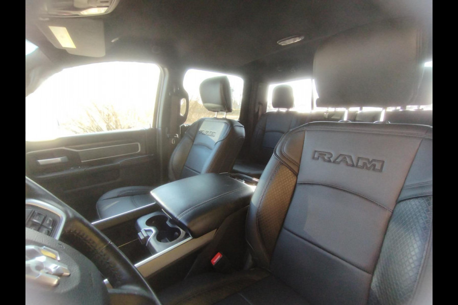 Dodge Ram 2500 6,4 V8 4x4 Crew Cab LPG onderbouw