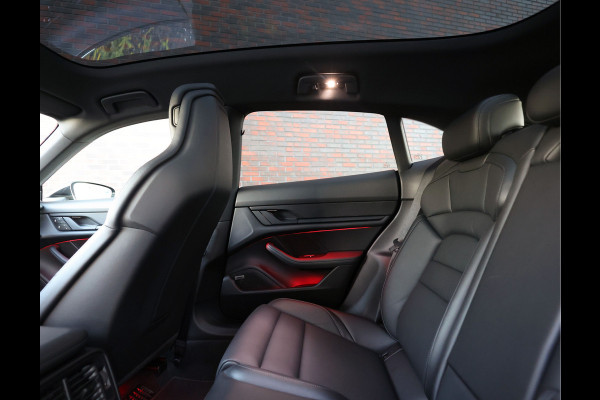 Porsche Taycan Sport Turismo | Performance accu - Sport Chrono - Pano