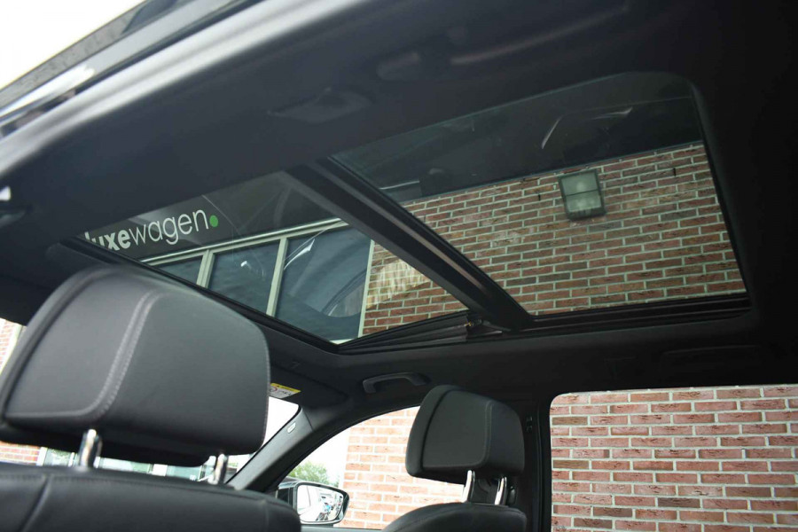 BMW 5 Serie Touring 530e xDrive M-Sport Pano ACC H/K HUD 19inch