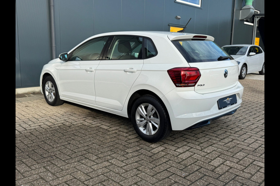Volkswagen Polo 1.0 TSI 95pk Comfortline * Navigatie * Lm Velgen * Adaptieve Cruise Control *