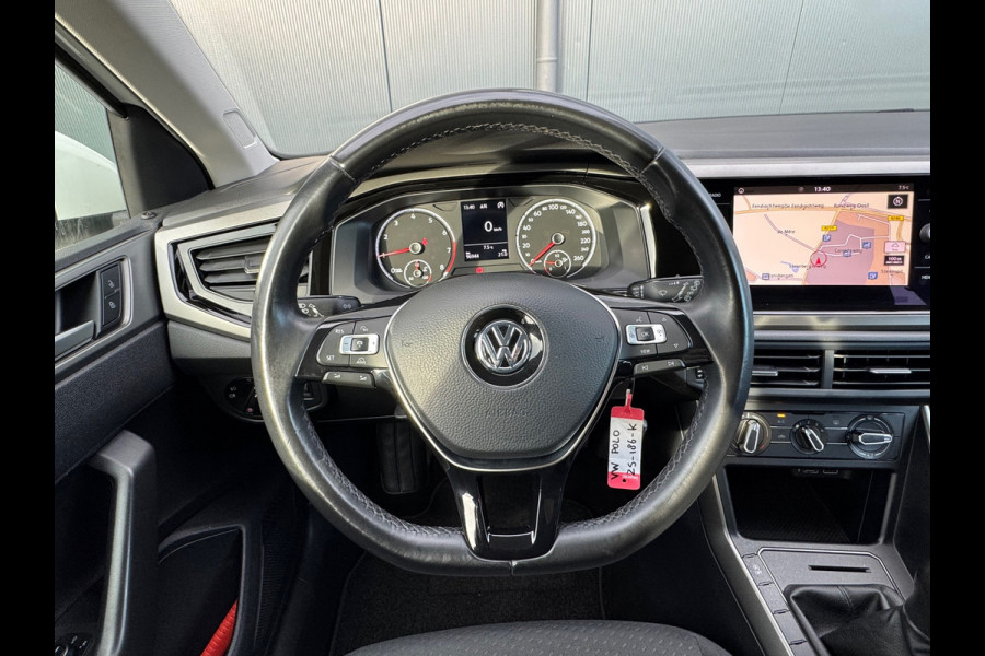 Volkswagen Polo 1.0 TSI 95pk Comfortline * Navigatie * Lm Velgen * Adaptieve Cruise Control *