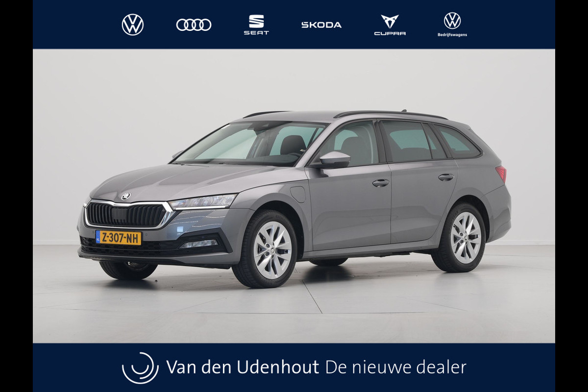 Škoda Octavia Combi 1.4 TSI iV 204pk PHEV Business Edition Navigatie Wegkl.trekhaal Pdc Virtual Cockpit Carplay 321