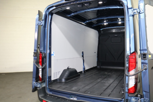 Ford E-Transit 350 L3 H2 Trend 68 kWh Navigatie Adapt. Cruise 360 Camera