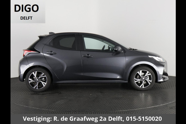 Toyota Yaris 1.5 Hybrid Dynamic Luxury | Stuur- & Stoelverwarming | Camera | Dode hoek detectie | Parkeersensoren Voor & Achter |
