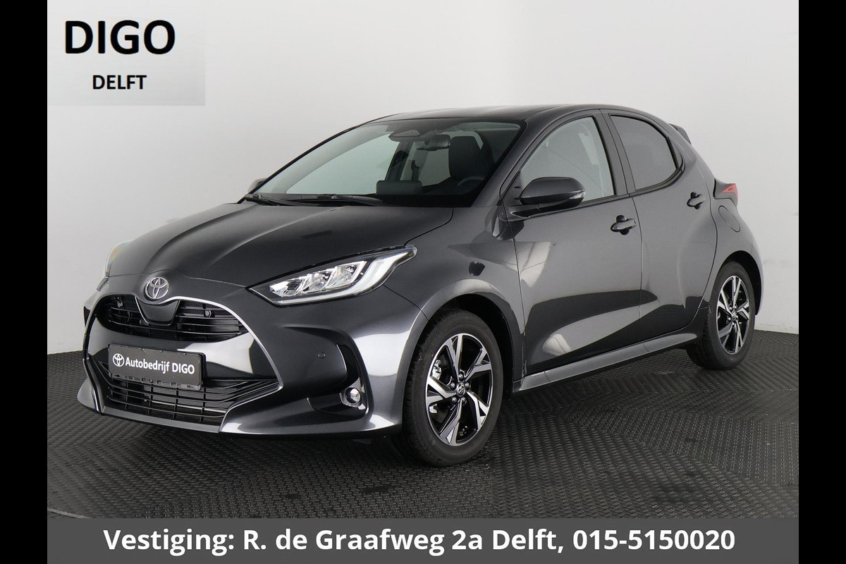 Toyota Yaris 1.5 Hybrid Dynamic Luxury | Stuur- & Stoelverwarming | Camera | Dode hoek detectie | Parkeersensoren Voor & Achter |