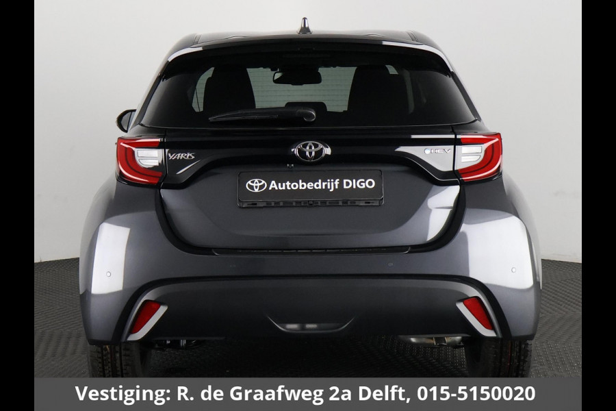 Toyota Yaris 1.5 Hybrid Dynamic Luxury | Stuur- & Stoelverwarming | Camera | Dode hoek detectie | Parkeersensoren Voor & Achter |