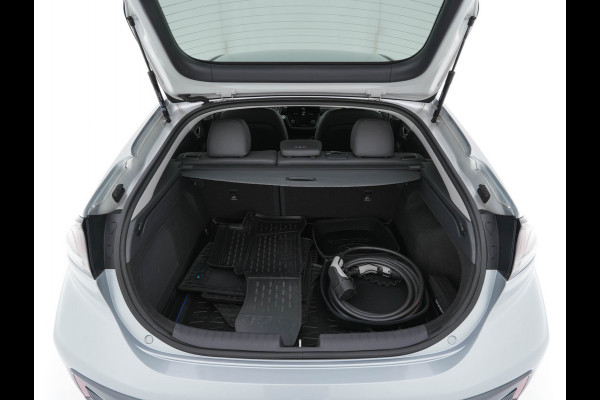 Hyundai IONIQ Premium EV 38 kWh {SOH-100%} Aut *HEATPUMP | LUXURY-LEATHER | FULL-LED | ADAPTIVE-CRUISE | KEYLESS | NAVI-FULLMAP | DAB | CAMERA | MEMORY-PACK | DIGI-COCKPIT | HEATED/VENTILATED-SEATS | CCS- FASTLOADER | PRIVACY-GLASS |