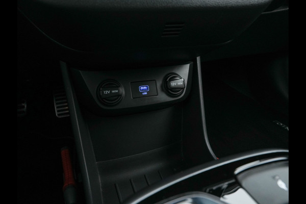 Hyundai IONIQ Premium EV 38 kWh {SOH-100%} Aut *HEATPUMP | LUXURY-LEATHER | FULL-LED | ADAPTIVE-CRUISE | KEYLESS | NAVI-FULLMAP | DAB | CAMERA | MEMORY-PACK | DIGI-COCKPIT | HEATED/VENTILATED-SEATS | CCS- FASTLOADER | PRIVACY-GLASS |