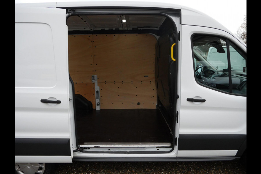 Ford Transit 2.0 TDCI 130PK, L2H2, Trend, Airco