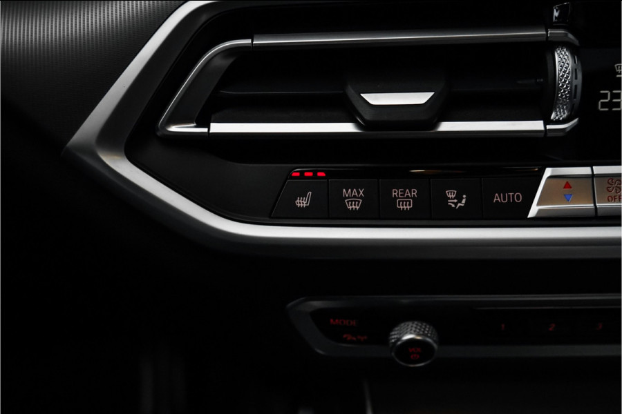 BMW X6 xDrive40i M-Sport Drive Assist Pro SkyLounge Laser 22"