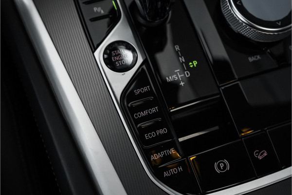 BMW X6 xDrive40i M-Sport Drive Assist Pro SkyLounge Laser 22"