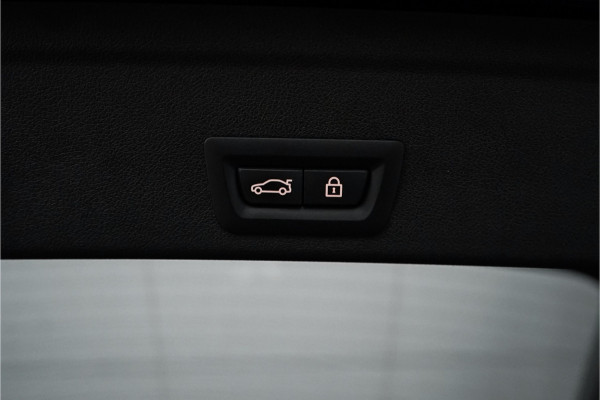 BMW X6 xDrive40i M-Sport Drive Assist Pro SkyLounge Laser 22"