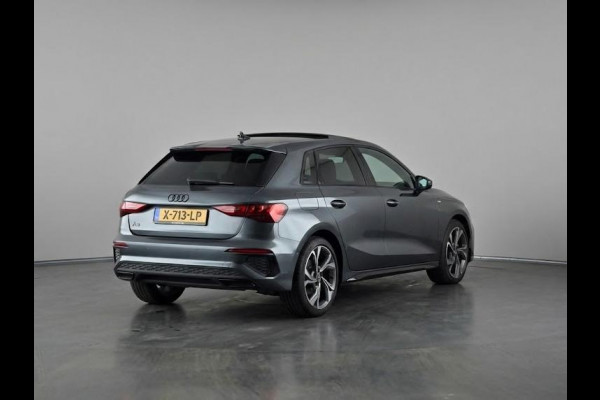 Audi A3 Sportback 35 TFSI S edition 150pk| Panoramadak | 18 inch Lichtmetalen velgen | Apple carplay-/ Android auto | Stoelverwarming