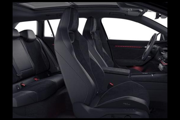 Škoda Superb combi Sportline Business 1.5 TSI PHEV 150 kW / 204 PK Co | Panoramadak, elektrisch bedienbaar | Trekhaak, wegklapbaar | Travel Assist Plus Sportline | Dynamic Chassis Control Pakket | CANTON Soundsystem | Lichtmetalen velgen 19 inch Aniara Aero zilver