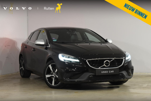 Volvo V40 T4 190PK Business Sport R-Design / Navigatie / Trekhaak / Leren bekleding / Stoelverwarming / Parkeersensoren v+a / Panoramadak / Achteruitrijcamera / Privacy Glass
