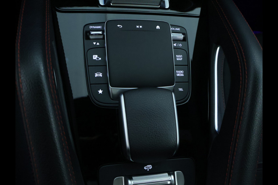 Mercedes-Benz GLE Mercedes-AMG 53 Hybrid 4MATIC+ | Airmatic | Trekhaak | Panoramadak | Rijassistentie Pack | Burmester® audio | Head up Display | Memory | 360 gr Camera | Inclusief 24 maanden Mercedes-Benz Certified garantie voor Europa.